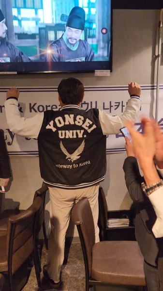 韓国駐在を終えた日本人経営者、東京で集まった理由は？ < 한국 속의