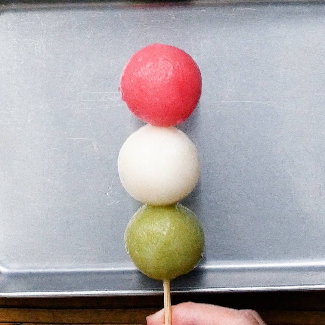 【레시피】 꽃구경에 딱 어울리는! 맵쌀가루로 만드는 삼색경단